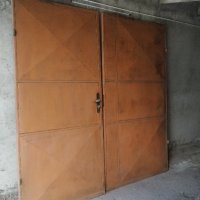 Метална врата за гараж (съставена от три крила), снимка 1 - Гаражни врати - 42298532