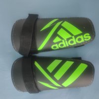 Футболни кори Adidas, снимка 1 - Футбол - 42862125