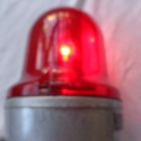Ретро червена лампа употребявана 12V  напълно изправна Made in Poland произ. 07.1982 год. , снимка 12 - Аксесоари и консумативи - 38781868