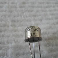 Германиев транзистор ASY36, снимка 2 - Друга електроника - 44697877