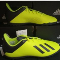 Футболни обувки Adidas , снимка 3 - Детски маратонки - 34072824