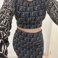 комплект пола и блуза, снимка 2 - Комплекти - 42661926