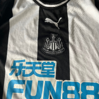 PUMA Newcastle United Home Shirt 2019/20 Нюкасъл Л размер , снимка 3 - Футбол - 44737731