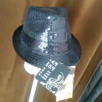 Нова Черна шапка с пайети за парти , снимка 6 - Шапки - 34473457