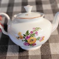 Порцеланов чайник с капаче от 1954г! Без забележки! , снимка 7 - Сервизи - 44241514