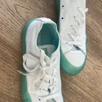 Оригинални бели кецки Converse, снимка 3 - Детски гуменки - 42654776