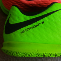 Nike JR HYPERVENOM X Football Размер EUR 35 / UK 2,5 детски за футбол 111-14-S, снимка 4 - Детски маратонки - 44924574