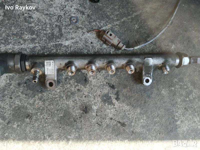 Горивна рейка VW Passat 2.0 TDI , 03L089C., снимка 1