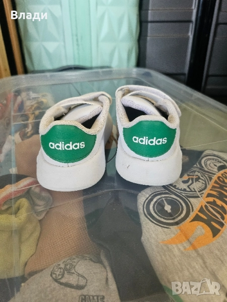 детски adidas маратонки 22номер, снимка 1