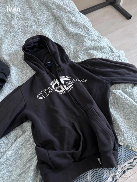 Champion , снимка 1