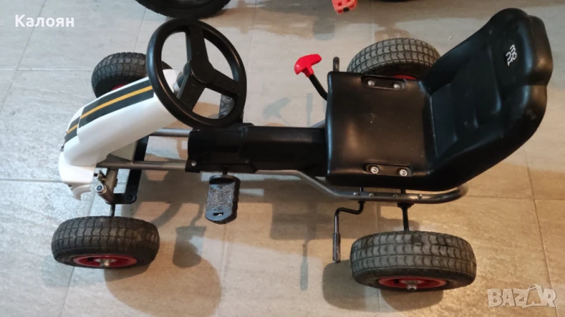 картинг кола с педали и надуваеми гуми, снимка 1