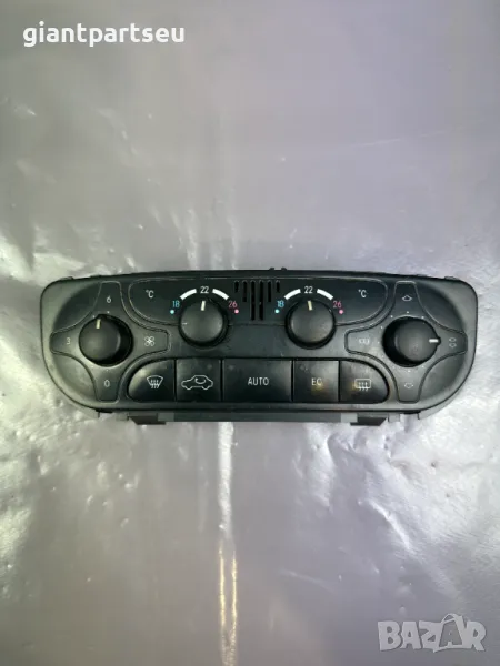 Управление Климатик за Мерцедес Mercedes-benz W203 2038300785, снимка 1