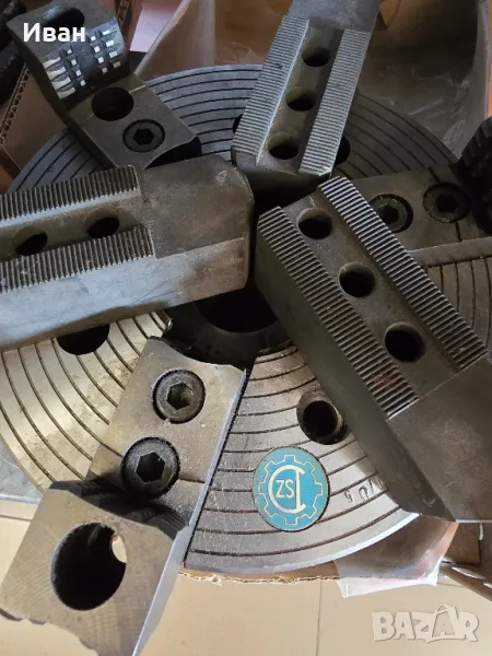 Клинозатегателен Патронник ф220, снимка 1