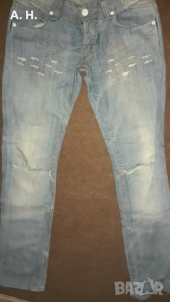 Светли накъсани дънки, снимка 1