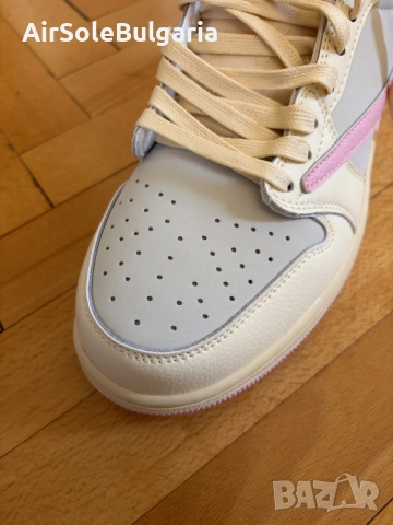 Jordan 1 x Travis Scott Shy Pink Size EUR 41/ UK 7 Brand New With Box 📦 , снимка 8 - Маратонки - 55728487