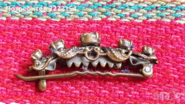 Стара брошка с камъни, снимка 2 - Антикварни и старинни предмети - 44751689