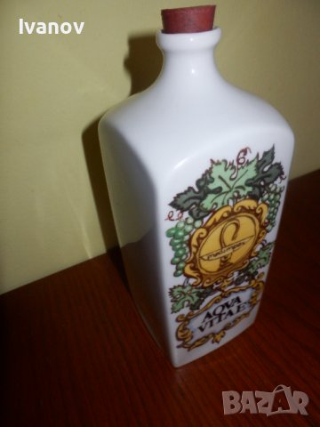 Порцеланова бутилка, снимка 2 - Други ценни предмети - 42846028