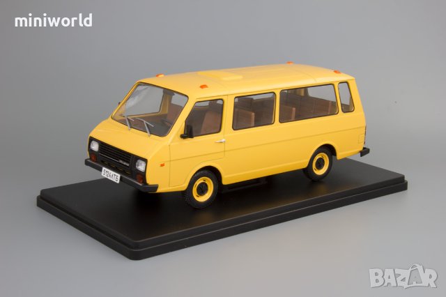 РАФ 22038 от 1989 - мащаб 1:24 на Hachette моделът е нов в блистер