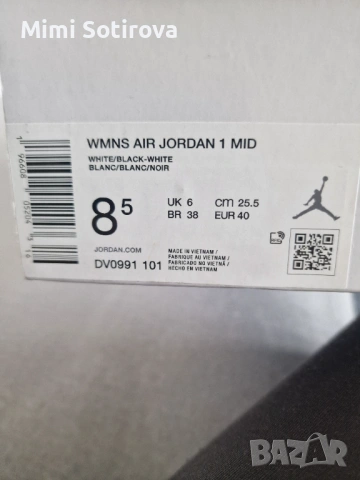 NIke AIR JORDAN 1 MID, снимка 6 - Кецове - 54180818