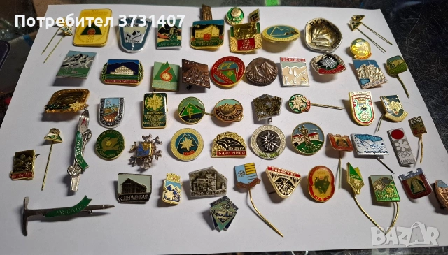 Колекция Туристически значки Туризъм и Алпинизъм, снимка 2 - Колекции - 54153515