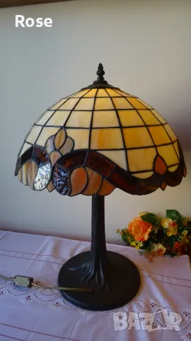 Тифани Tiffany - лампа и абажур, бежова гама, барок, снимка 3 - Настолни лампи - 50086818