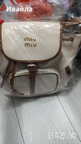 miu miu нова чанта и раница 2 в 1, снимка 5 - Чанти - 52298127
