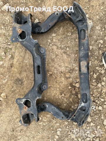 Преден мост магаре Мерцедес Е клас W211 Mercedes В211, снимка 2 - Части - 44240034