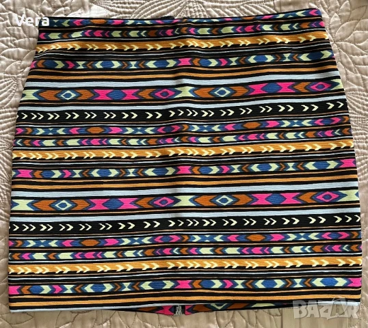 Къса пола Forever 21 , снимка 2 - Поли - 51227586