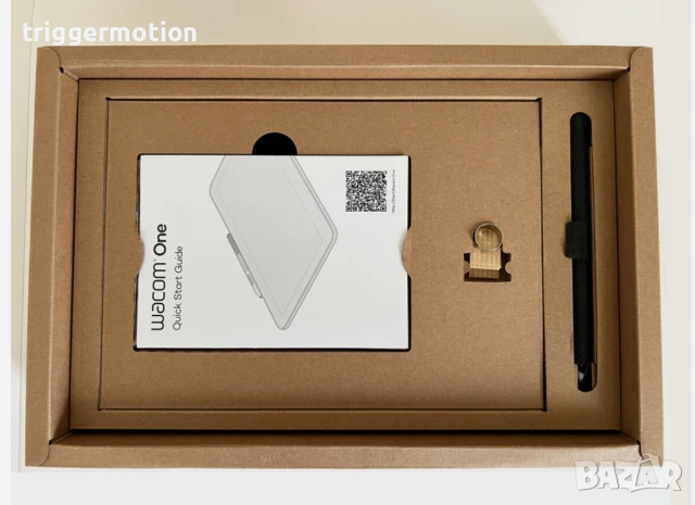 Графичен Дисплей Таблет Wacom One Pen Display 12″ (DTC121W0B) с USB‑C — леко употребяван!, снимка 7 - Таблети - 51251600