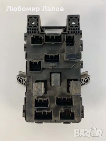 Бушонно табло за Тойота Авенсис Toyota Avensis 183618041902 / 8273005020, снимка 2 - Части - 48915853