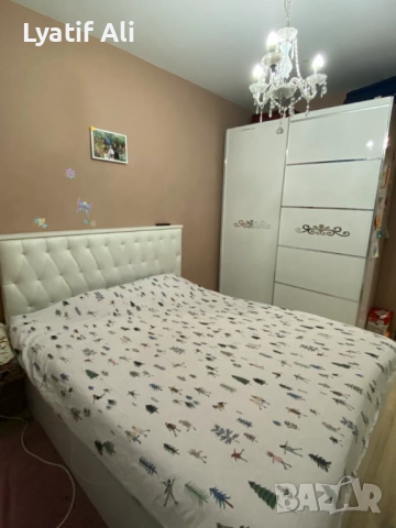 Продава се апартамент ново строителство, с обзавеждане. Апартамента се състои от спалня, хол с кухня, снимка 2 - Апартаменти - 52521965