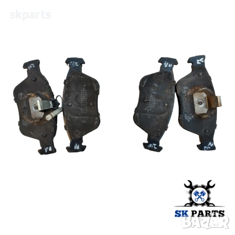 Спирачни накладки предни за Mercedes-Benz W210 E230