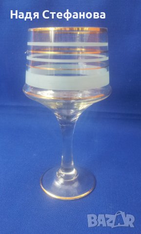 Комплект ретро чаши и кана за алкохол, чашите са 6 бр/посипка, златни кантове/, снимка 7 - Други ценни предмети - 39984218