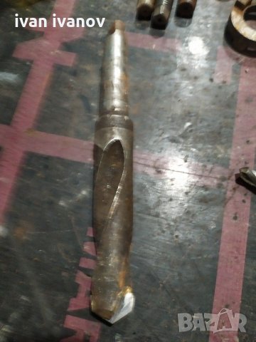 Бургий, снимка 2 - Бормашини - 30352078