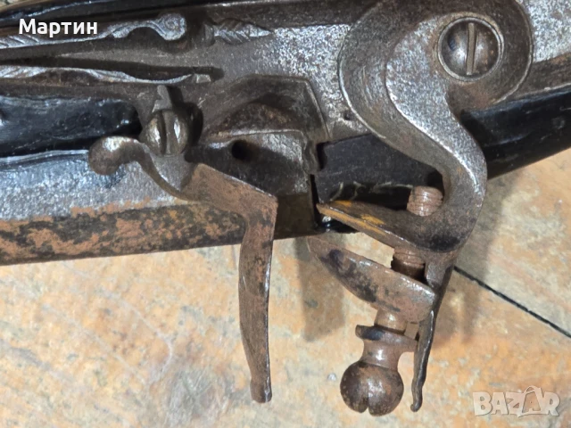 Античен кремъчен пистолет – ръчна изработка, 18–19 век Цена: 2200 лв.  Продавам старинен кремъчен пи, снимка 4 - Бойно оръжие - 50526360