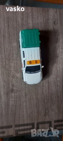 VOLKSWAGEN AMAROK-1:64, снимка 7 - Колекции - 39789798