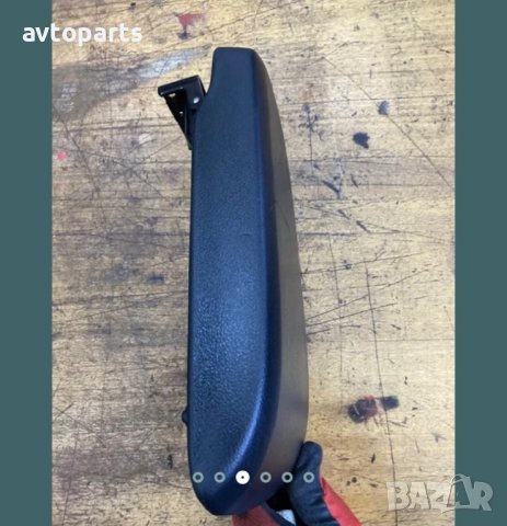 Mazda CX-7 2010година подлакътник, снимка 2 - Части - 40484146