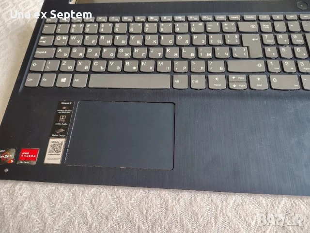 Лаптоп Lenovo ideapad 3 на части 