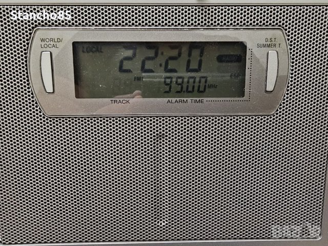 sony icf-cd2000s, снимка 2 - Радиокасетофони, транзистори - 40845569