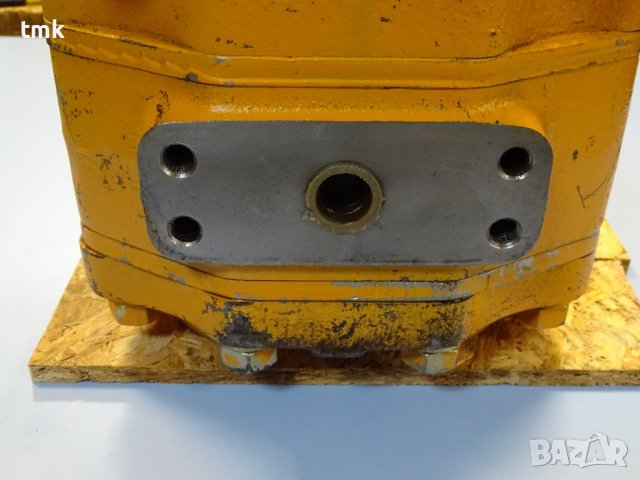 Хидравлична помпа за булдозер Komatsu Hydraulic pump for Bulldozer D85C-1/D155A-1, снимка 10 - Резервни части за машини - 42364775