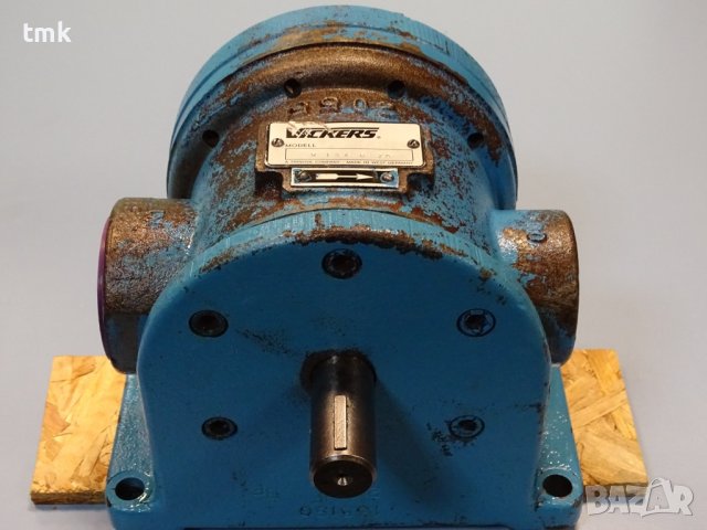 Хидравлична помпа Vickers V134 U20 Fixed displacement vane pump, снимка 7 - Резервни части за машини - 42888976