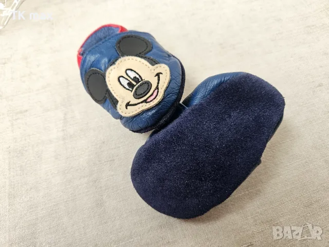 Кожени буйки Disney Мики Маус 0-6 м НОВИ, снимка 4 - Бебешки обувки - 55960684