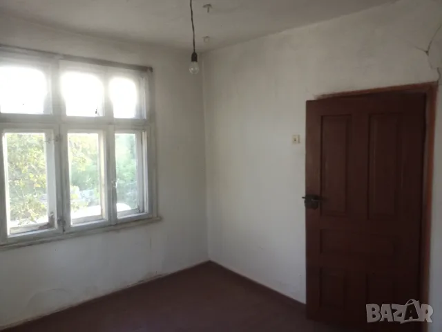 Къща с двор с. Микре, снимка 11 - Къщи - 56462441