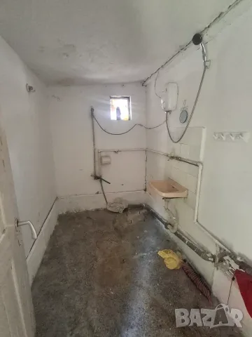 район Христо Ботев, Къща с магазин, гр. Добрич - 105000евро!, снимка 8 - Къщи - 56094936