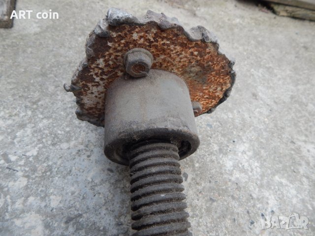 винт диаметър ф 40 мм. Гайката е от бронз, снимка 5 - Стругове - 44194587