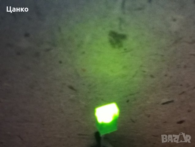 Продавам зелен правоъгълен светодиод, снимка 3 - Друга електроника - 30600855