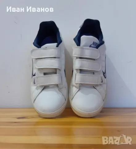 Оригинални маратонки Nike, снимка 5 - Маратонки - 49356097