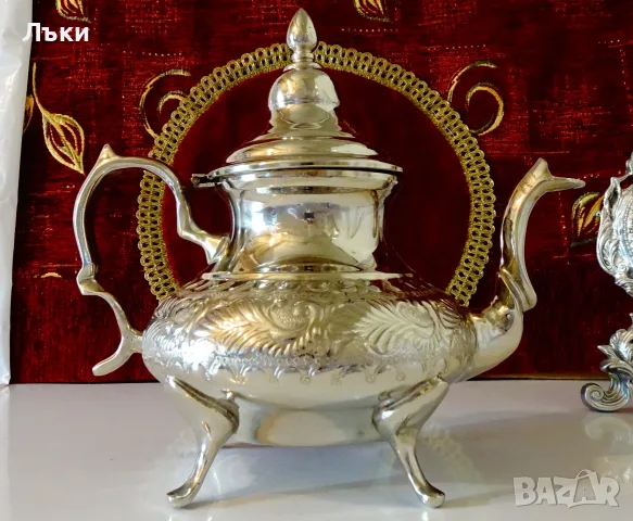 Посребрен бронзов чайник,кана Palace Fes,2.5 л. 