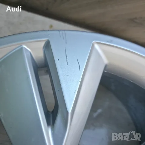 Оригинални Ауди Джанти 20 Q4 e-tron, снимка 10 - Гуми и джанти - 56439807