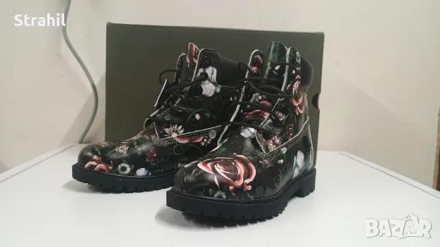 Кожени дамски боти Timberland Heritage 6 Floral print, снимка 1 - Дамски боти - 48645498